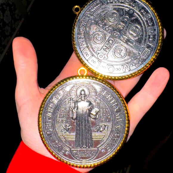 Molliwater Jewelry - Big Gold Silver Metal Catholic Medalla De San Benito Saint Benedict Medal Huge